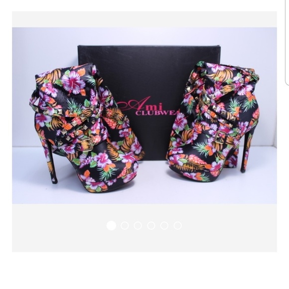 NIB AMI CLUB WEAR BOOTS - Picture 2 of 7